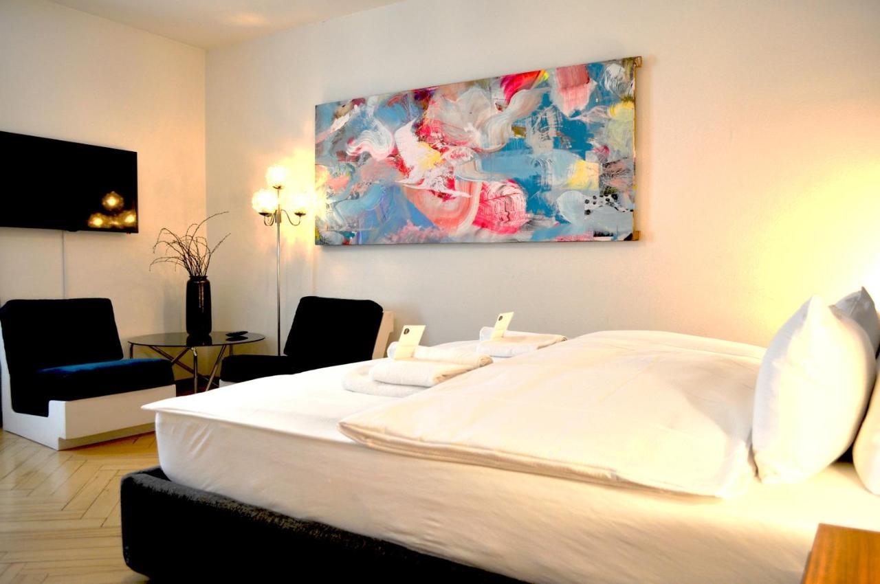 Guesthouse Fuerdich Zürich Exteriör bild